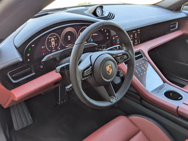 2025 Porsche Taycan Base - Photo 26