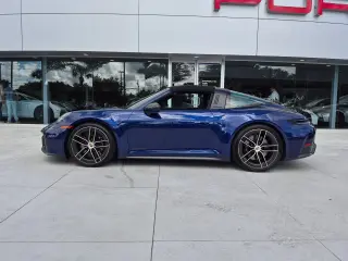 2025 Porsche 911 GTS - Photo 13