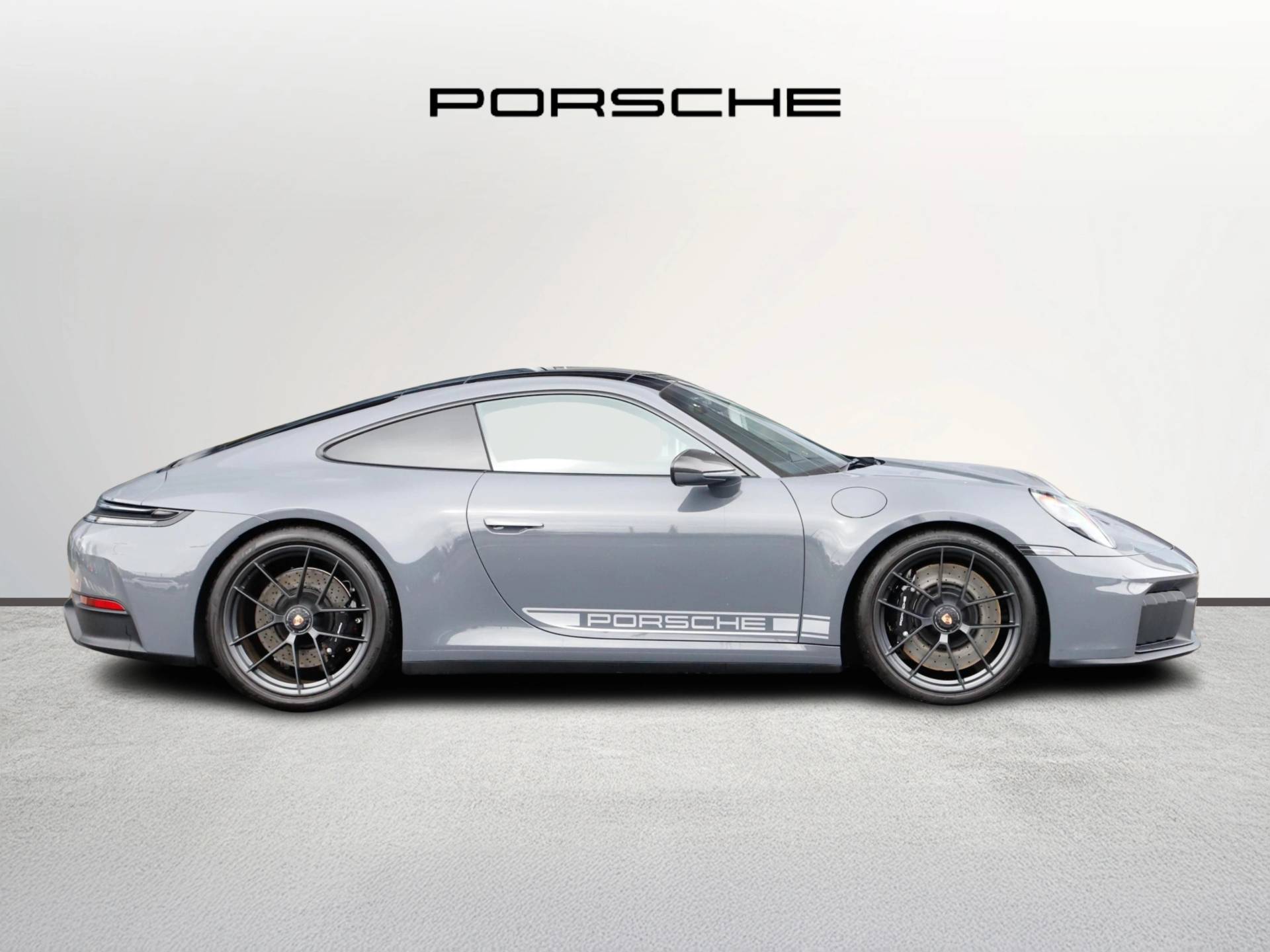 911 Carrera GTS, photo 2 of 43