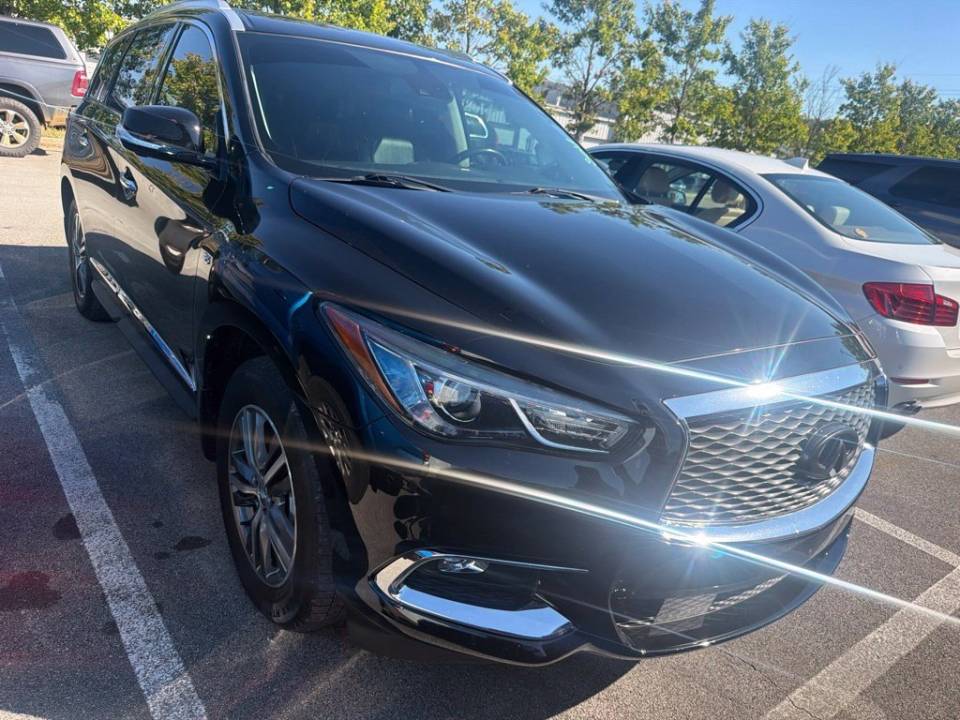 2020 INFINITI QX60 LUXE