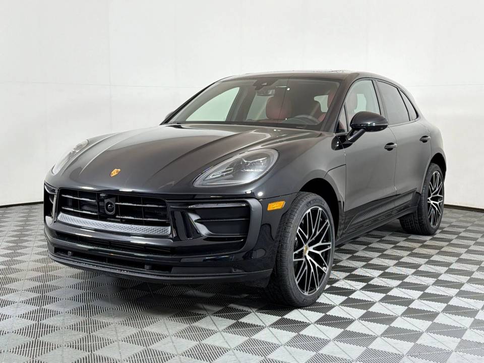 2026 Porsche Macan