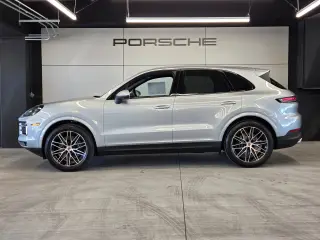 2026 Porsche Cayenne Base - Photo 13