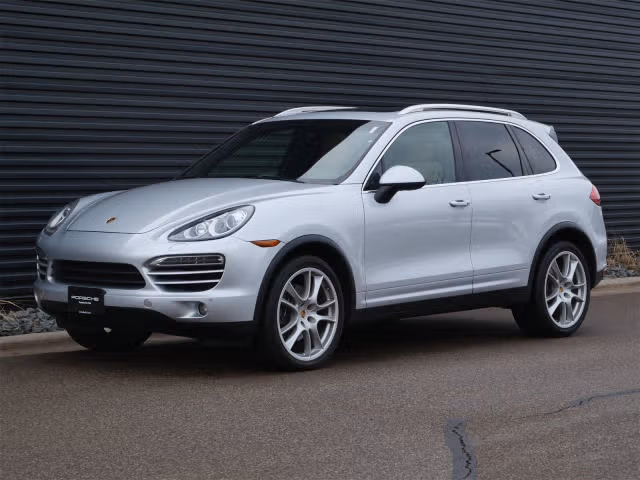 Used 2014 Porsche Cayenne Diesel with VIN WP1AF2A20ELA31994 for sale in Saint Paul, Minnesota