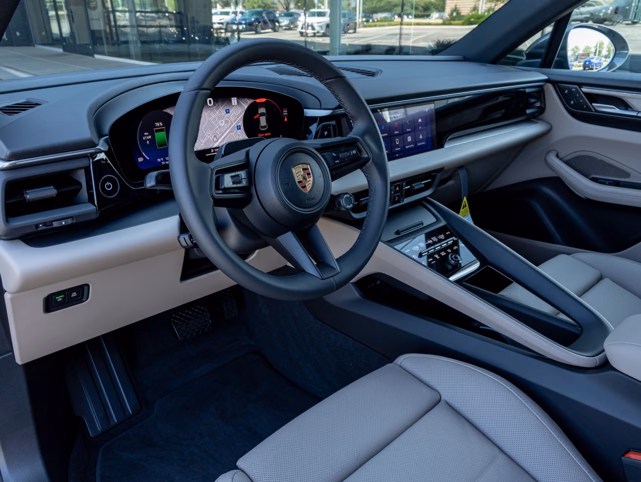 2026 Porsche Macan Base - Photo 28