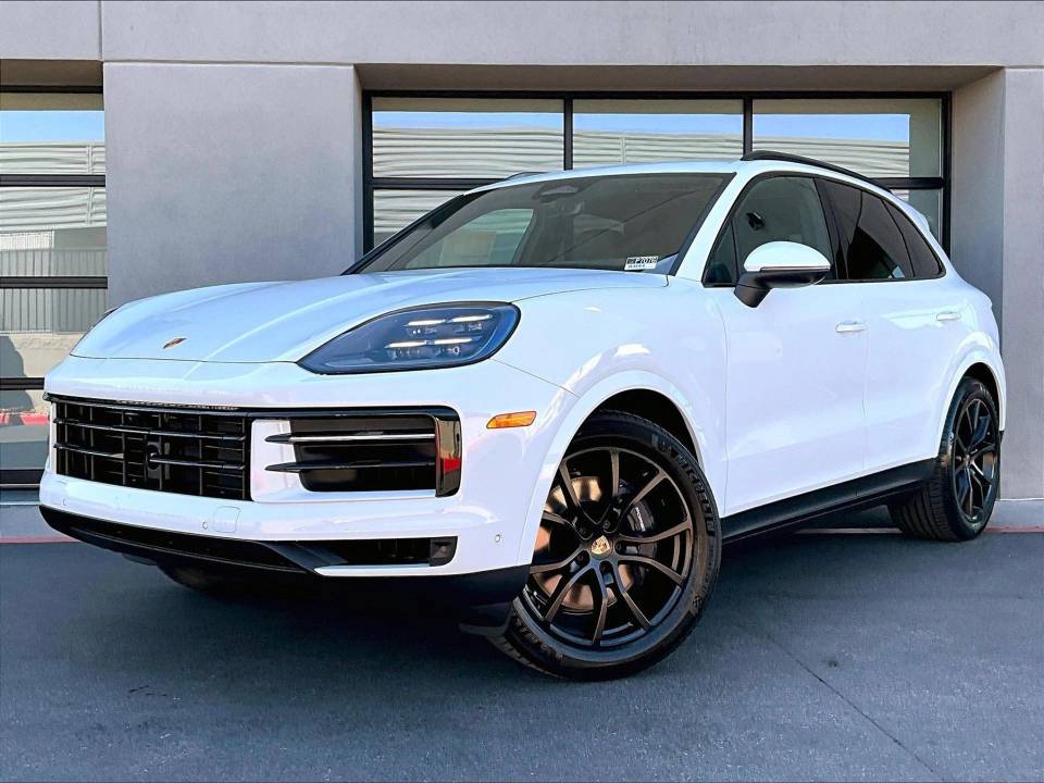 2026 Porsche Cayenne Base
