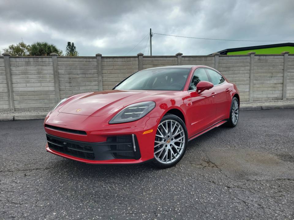 2026 Porsche Panamera
