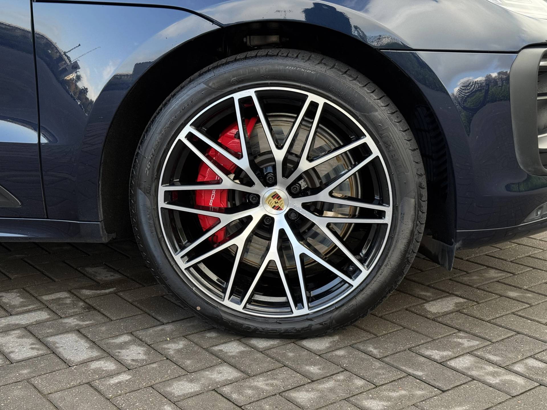 Macan GTS, photo 49 of 49