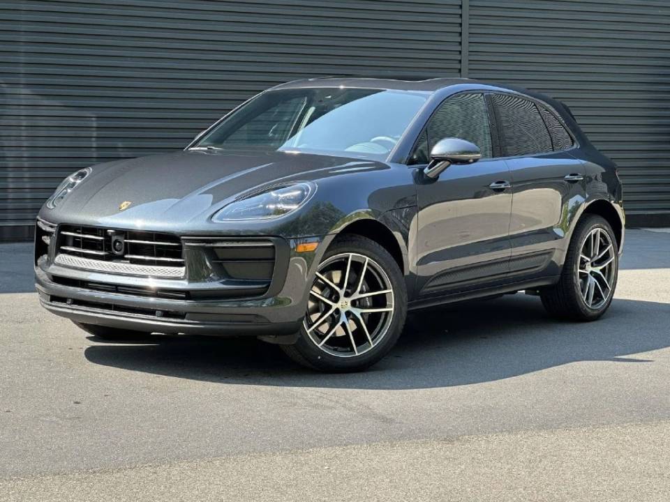 2026 Porsche Macan