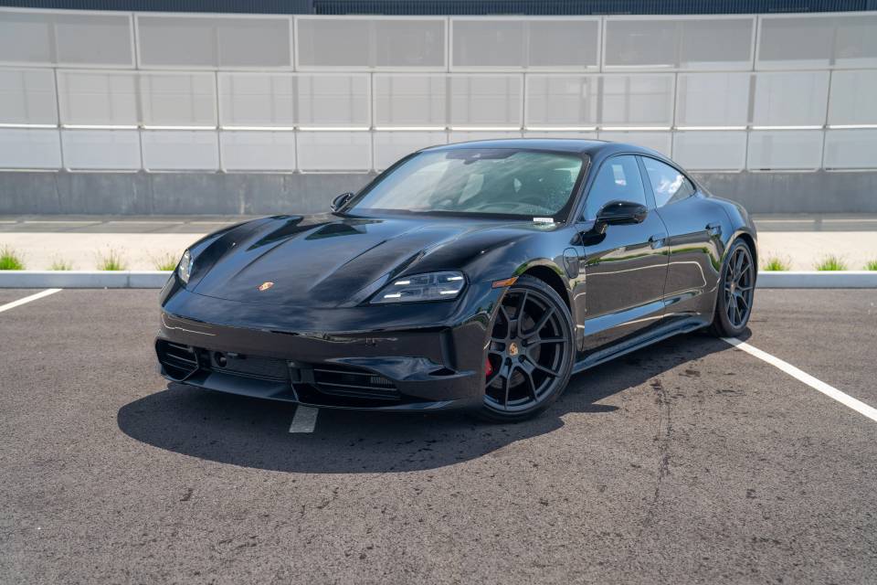 2026 Porsche Taycan