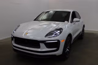 2026 Porsche Macan's photo