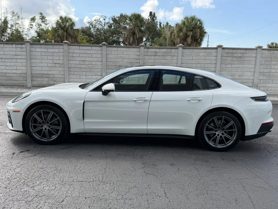 2026 Porsche Panamera Base - Photo 15