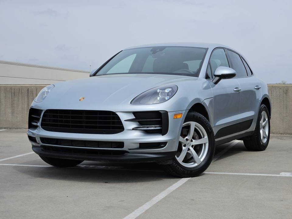 2020 Porsche Macan Base