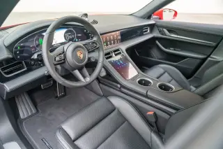 2025 Porsche Taycan Base - Photo 29