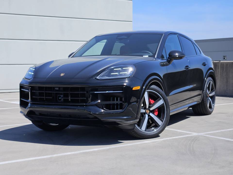 2026 Porsche Cayenne GTS Coupe