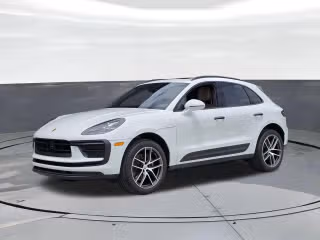 2026 Porsche Macan -'s photo