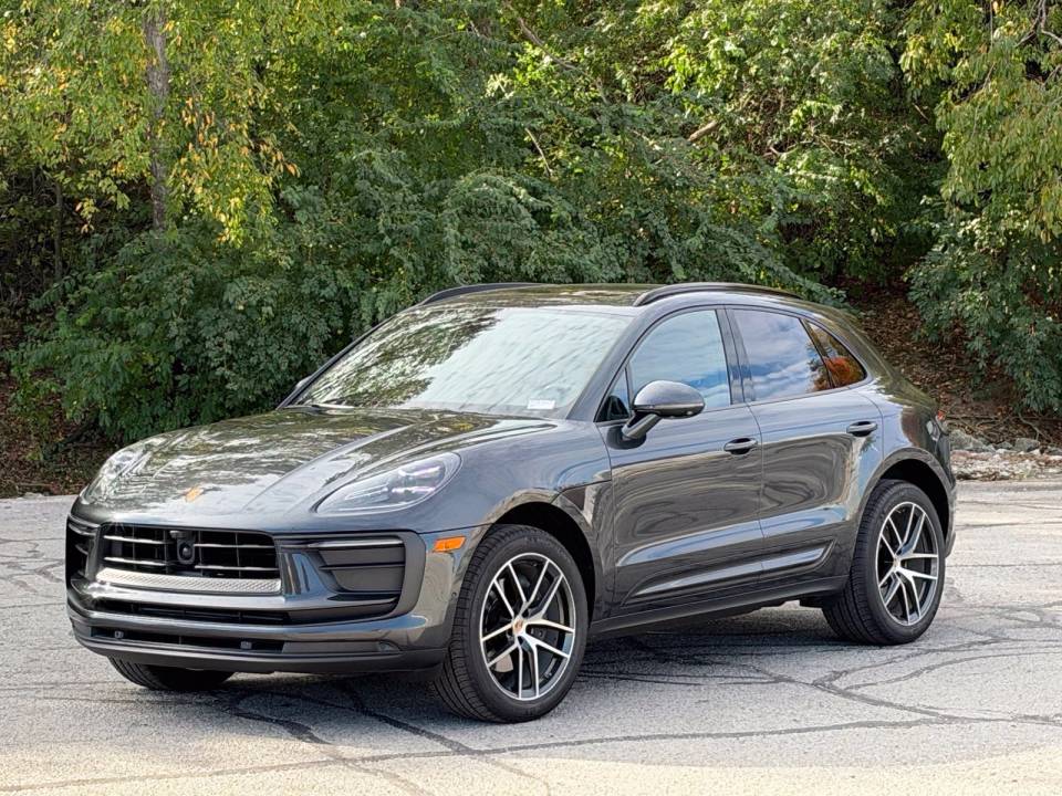 2023 Porsche Macan