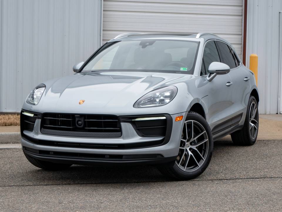 2026 Porsche Macan T