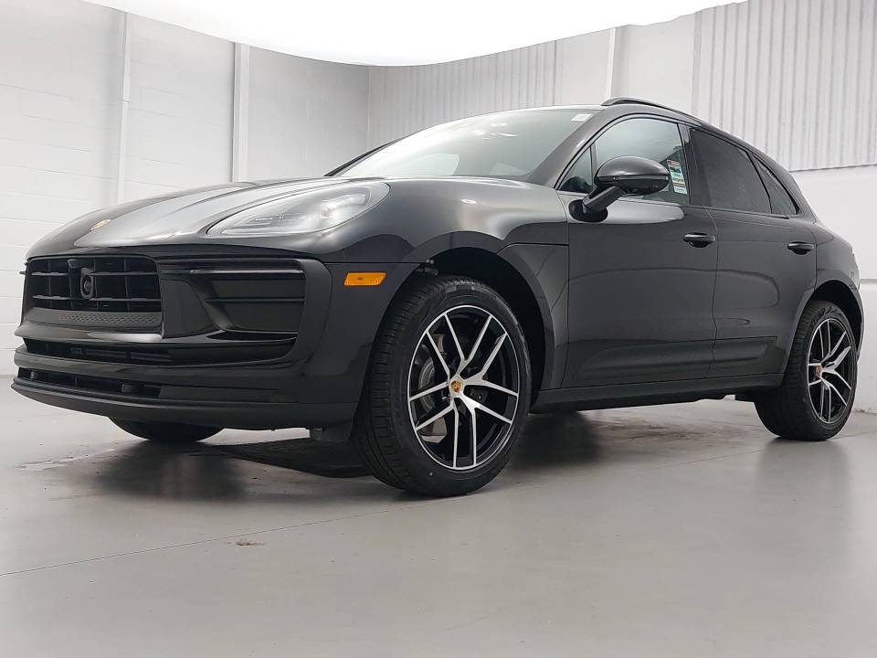 2026 Porsche Macan