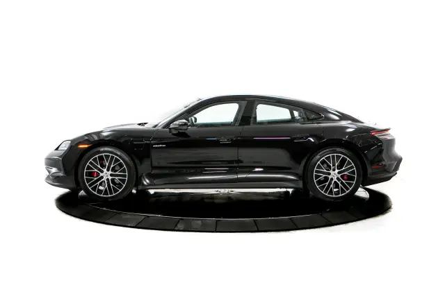 2026 Porsche Taycan S - Photo 14