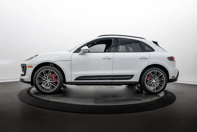 2026 Porsche Macan S - Photo 14