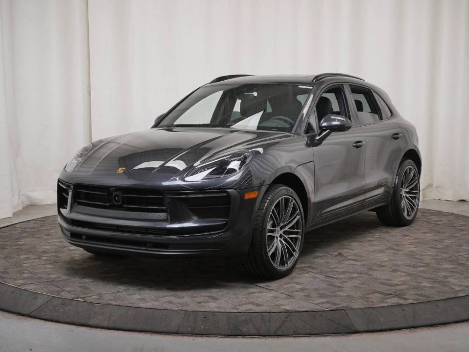 2026 Porsche Macan