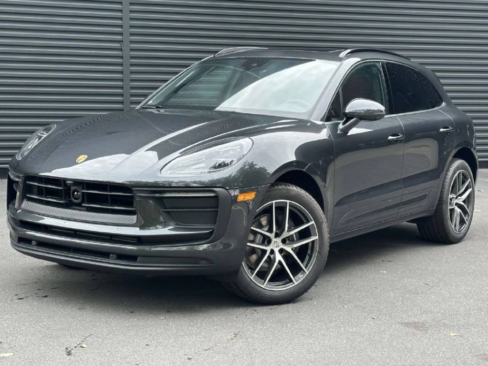 2026 Porsche Macan