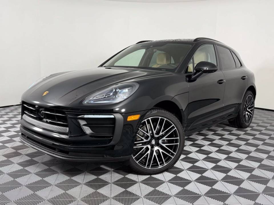 2026 Porsche Macan
