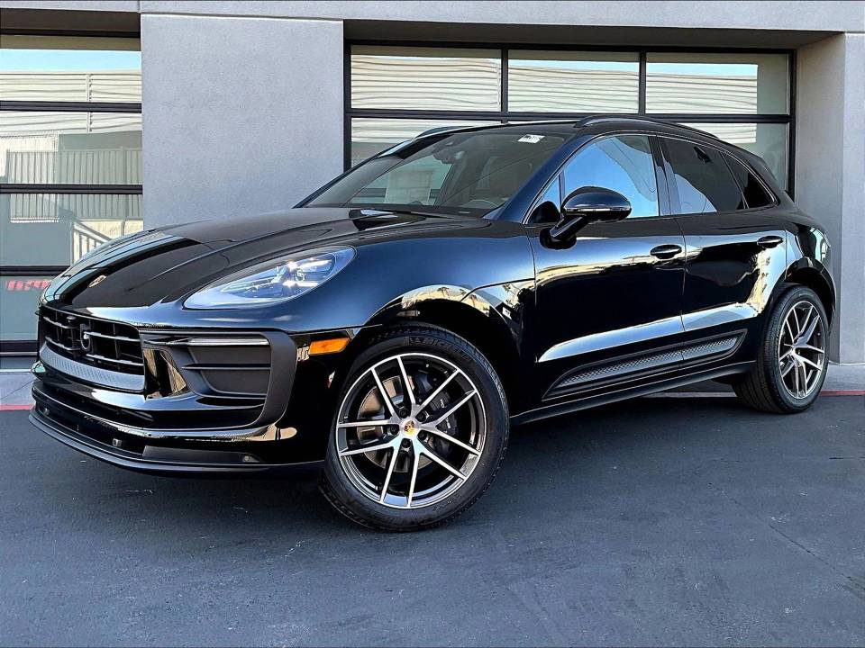 2026 Porsche Macan
