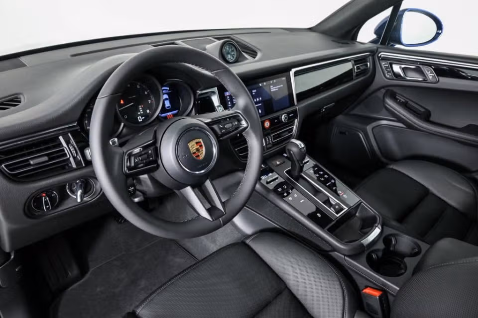 2026 Porsche Macan Base - Photo 27