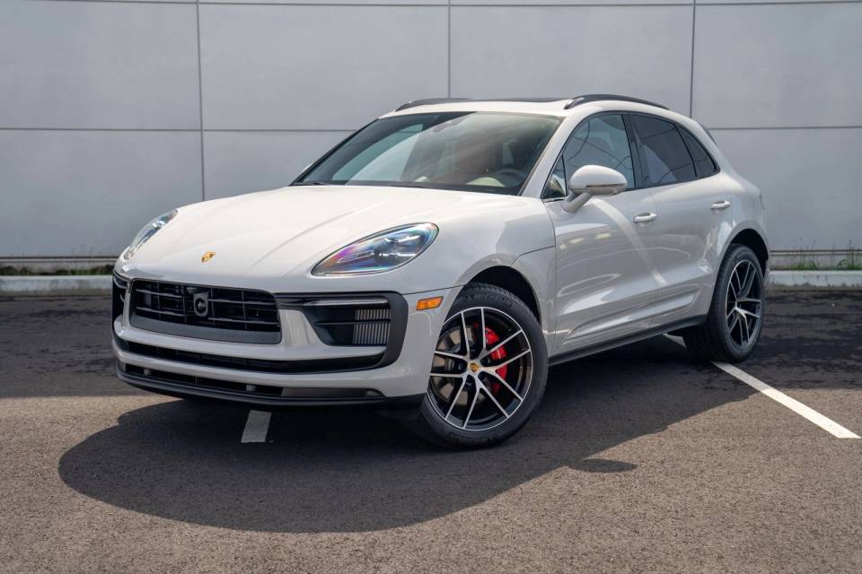 2026 Porsche Macan
