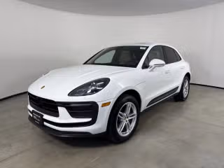 2023 Porsche Macan -'s photo