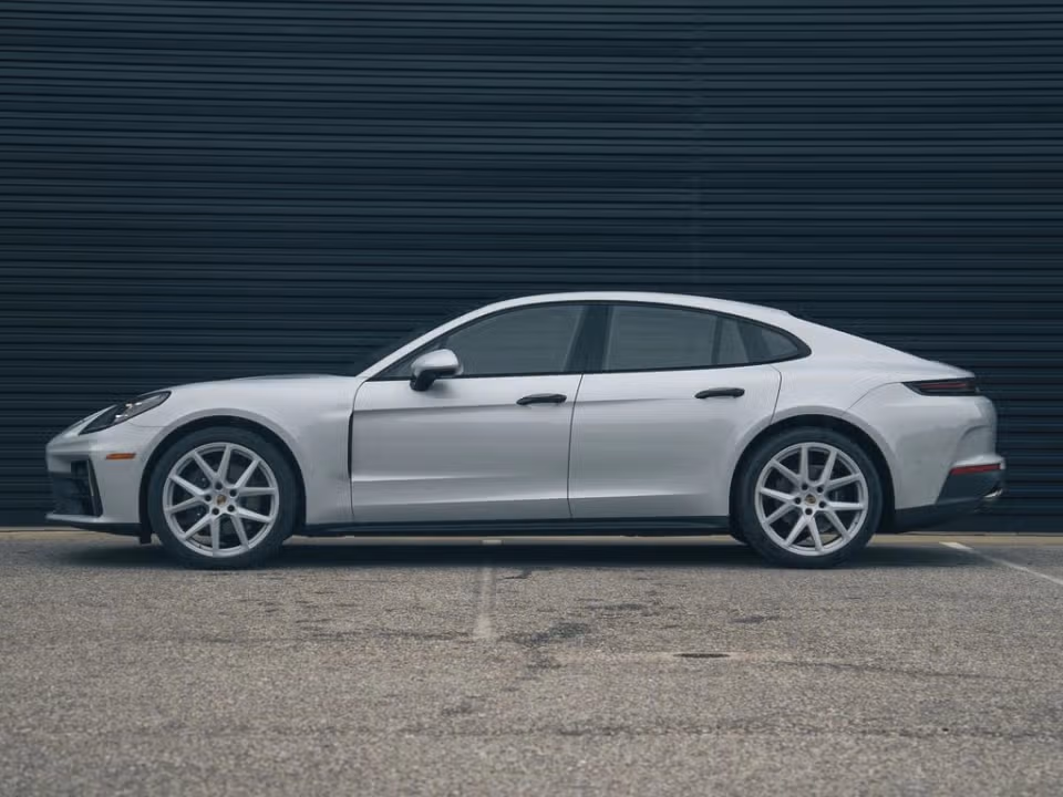 2025 Porsche Panamera Base - Photo 11