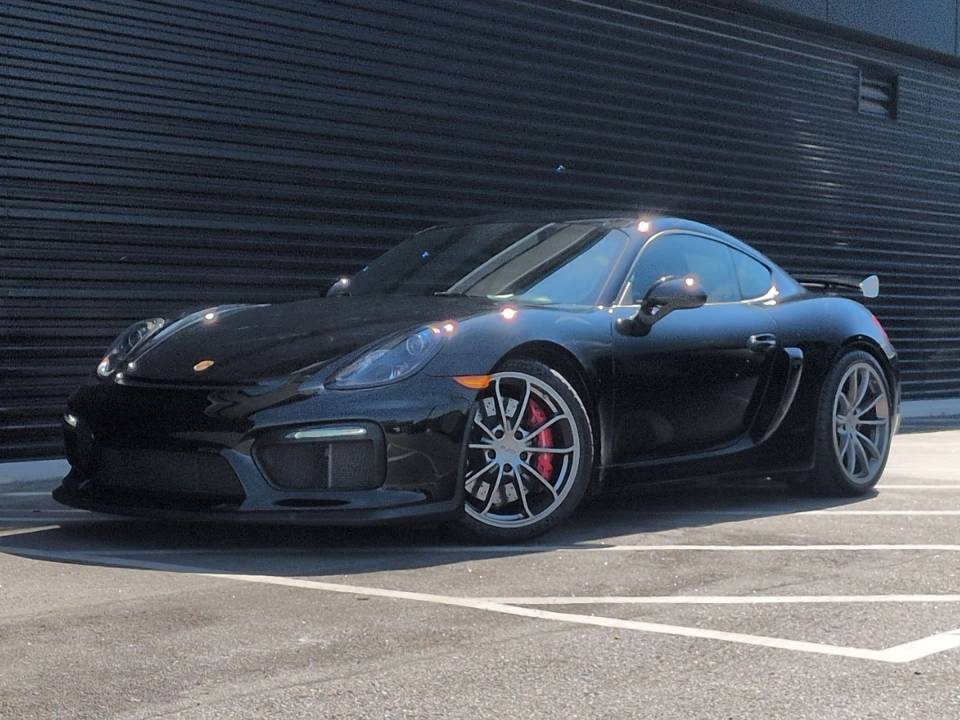 2016 Porsche Cayman GT4