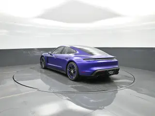 2026 Porsche Taycan GTS - Photo 21
