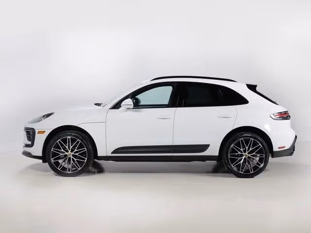 2026 Porsche Macan Base - Photo 11