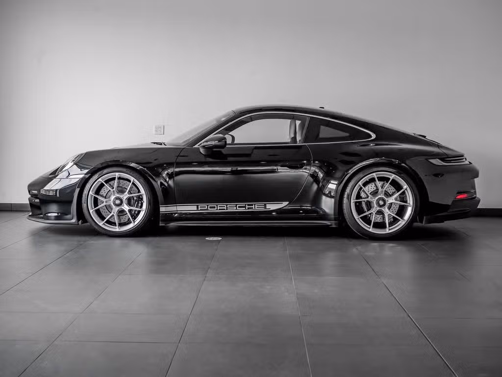 2022 Porsche 911 GT3 - Photo 12