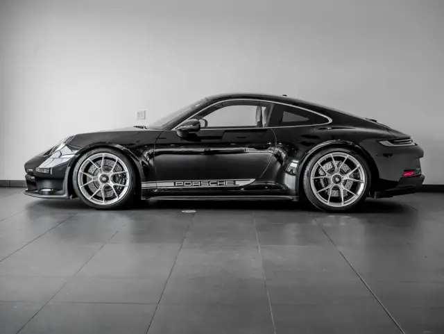 2022 Porsche 911 GT3 - Photo 14
