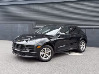 2020 Porsche Macan -'s photo