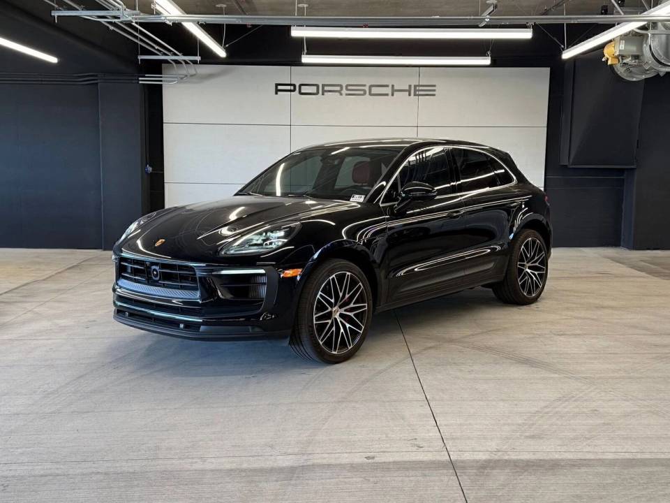 2023 Porsche Macan S
