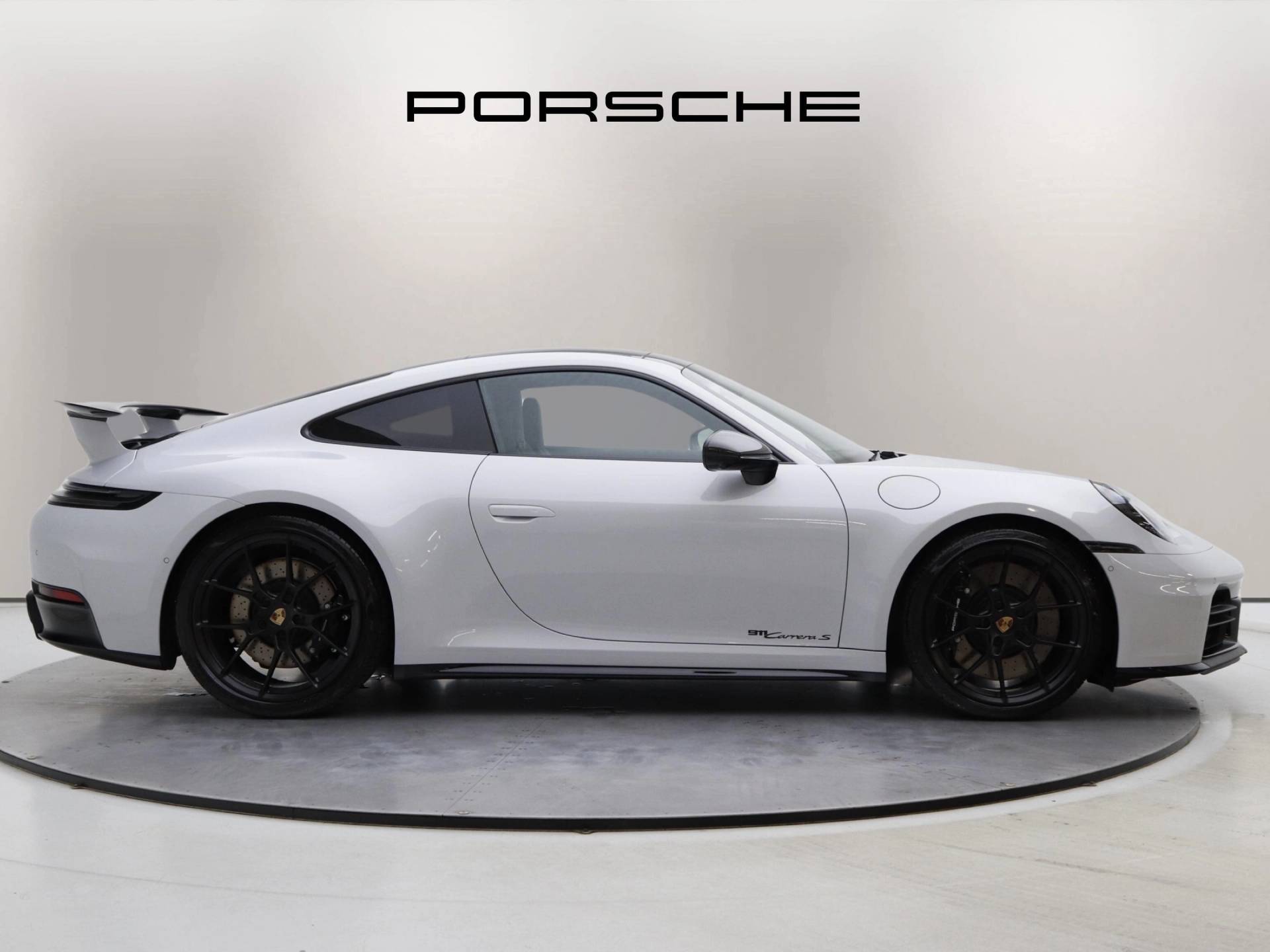 911 Carrera S, photo 2 of 39