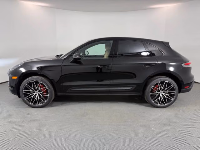 2026 Porsche Macan S - Photo 10