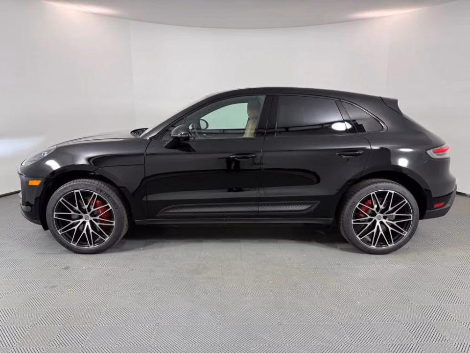 2026 Porsche Macan S - Photo 11