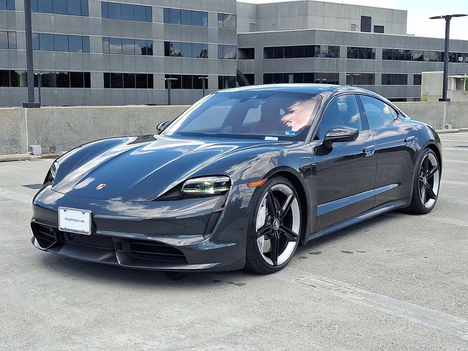 2020 Porsche Taycan Turbo