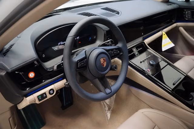 2026 Porsche Panamera Base - Photo 28