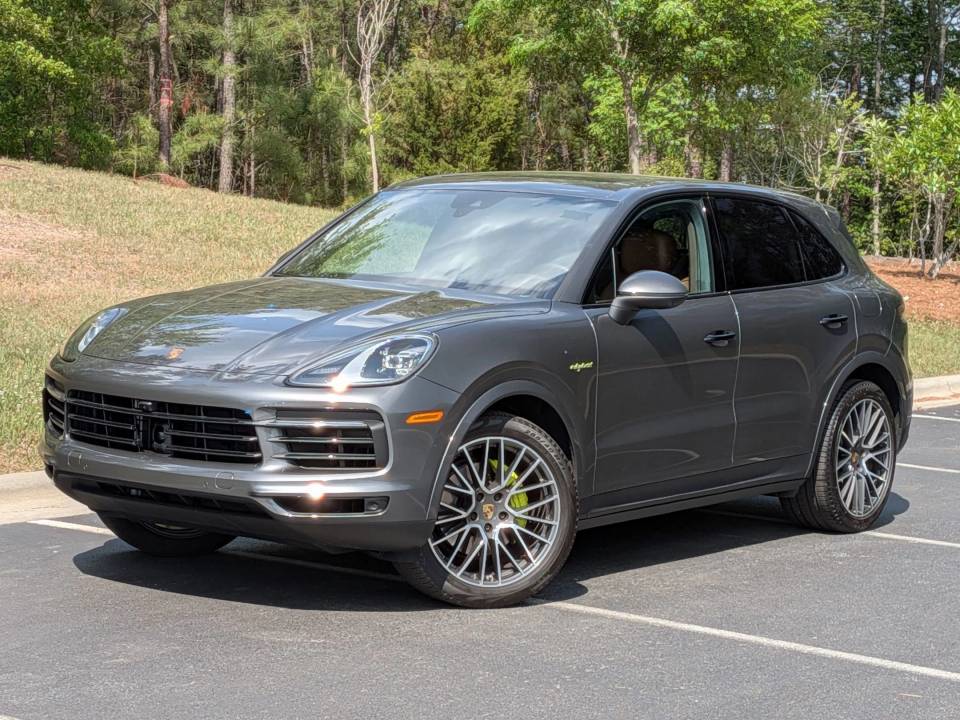 2023 Porsche Cayenne E-Hybrid