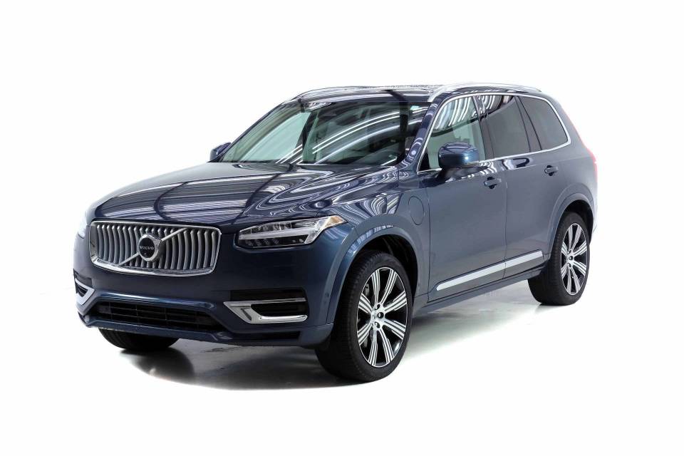 2025 Volvo XC90 Plus