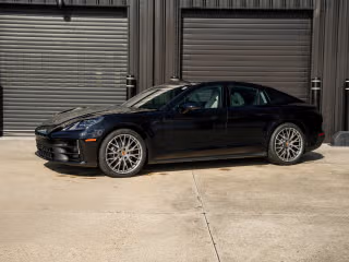 2026 Porsche Panamera Base