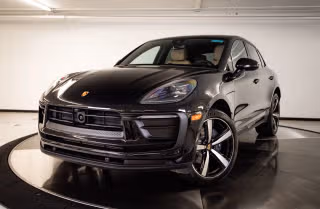 2026 Porsche Macan's photo