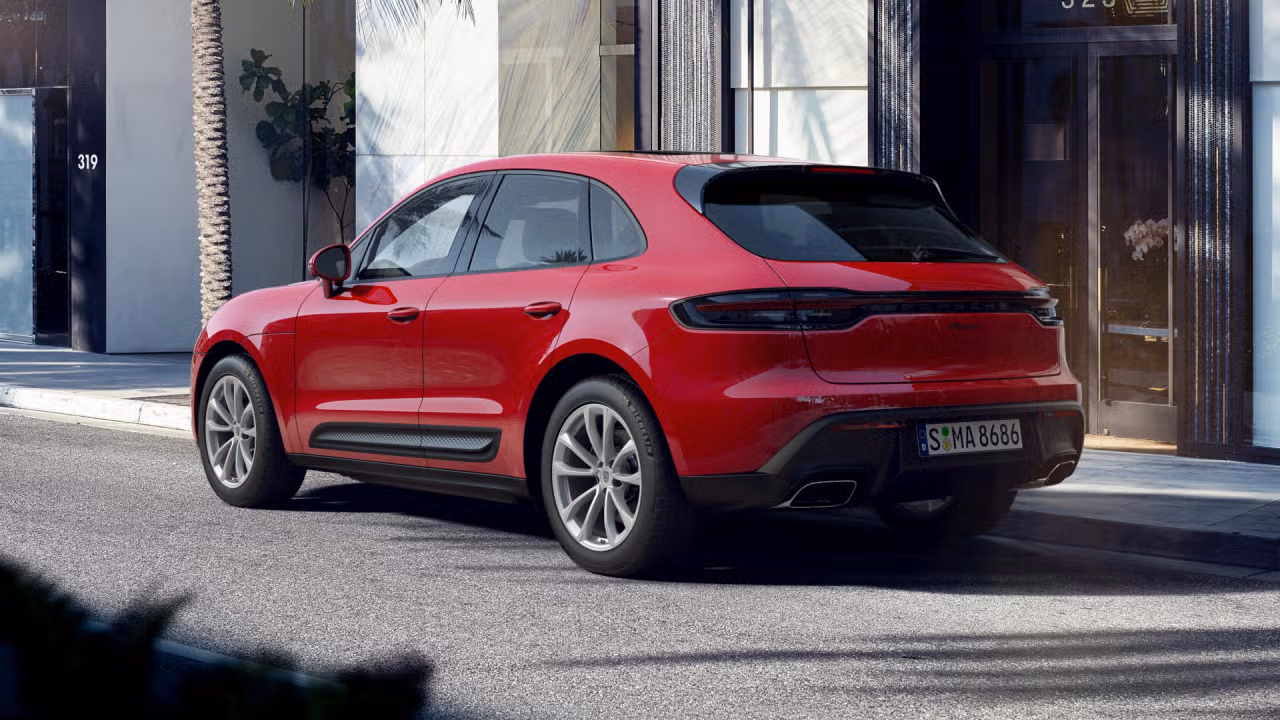 2022 Porsche The New Macan