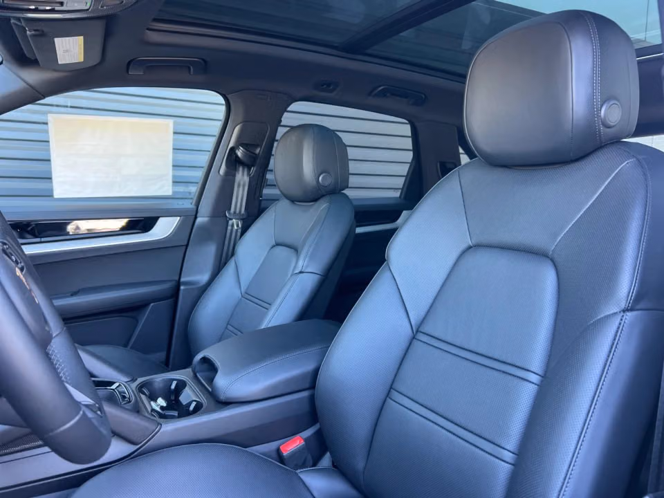 2025 Porsche Cayenne S E-Hybrid - Photo 35